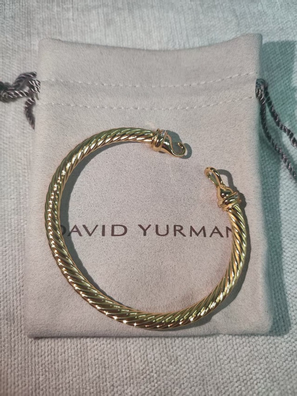 ✨David Yurman 18K Gold Twisted Cable Diamond Hook Clasp Bracelet - Picture 5 of 5